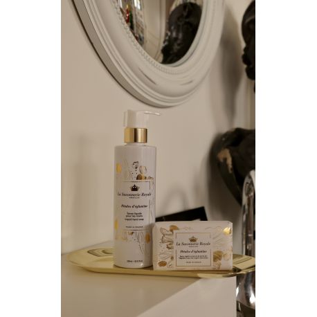 La Savonnerie Royale Heckenrosenblüten-Seife 3760260870023 La Savonnerie Royale Heckenrosenblüten-Seife 3760260870023